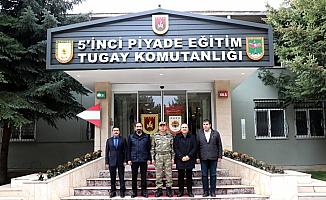 Sivasspor yöneticilerinden, Tuğgeneral Erbakan'a ziyaret