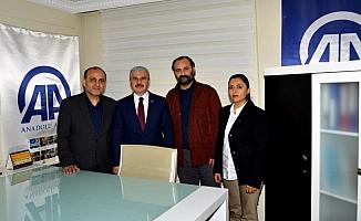 Vali Akın'dan AA Kırşehir Bürosu'na ziyaret