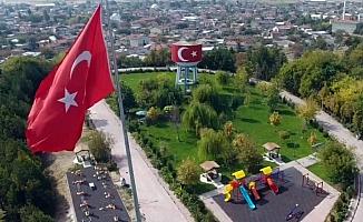 Çumra 5 yılda Türk bayraklarıyla donatıldı