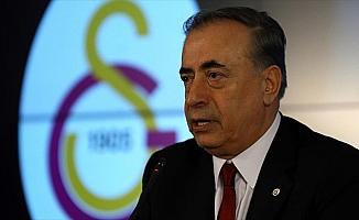 Galatasaray Kulübü Başkanı Cengiz: Forvet artık rüyama giriyor