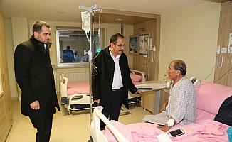 Başkan Hadimioğlu'nun hasta ziyaretleri