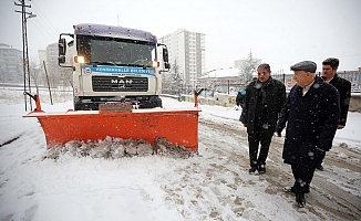 Başkan Yaşar’dan karla mücadele denetimi