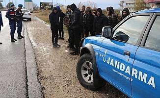 Jandarma en çok düzensiz göçmeni Edirne'de yakaladı