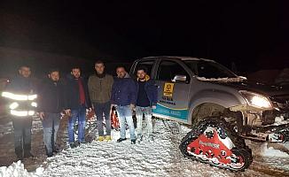 Konya'da dağda mahsur kalan 10 kişi kurtarıldı
