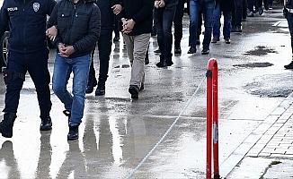 Bursa merkezli 20 ilde FETÖ operasyonu: 32 gözaltı