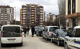 Eskişehir'de motosikletli kuryeye bıçaklı saldırı