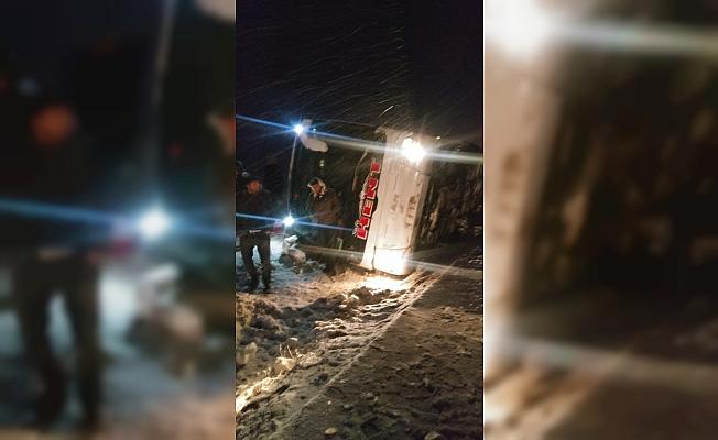 Kayseri'de yolcu otobüsü devrildi: 24 yaralı