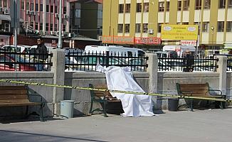 Konya'da hastanenin bahçesinde erkek cesedi bulundu