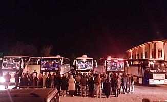 Akşehir'den Çanakkale'ye ikinci öğrenci kafilesi uğurlandı
