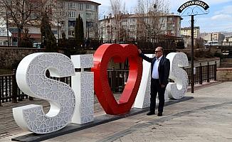 Azerbaycanlı Sivas, adını aldığı kenti gezdi