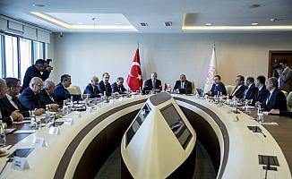 Bakan Turhan KKTC Bayındırlık ve Ulaştırma Bakanı Atakan ile görüştü