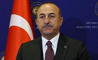 Dışişleri Bakanı Çavuşoğlu: Rusya ile vizeleri tamamen kaldırmak için çaba sarf ediyoruz