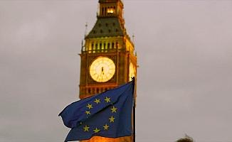 İngiltere'de revize edilmiş Brexit anlaşması reddedildi