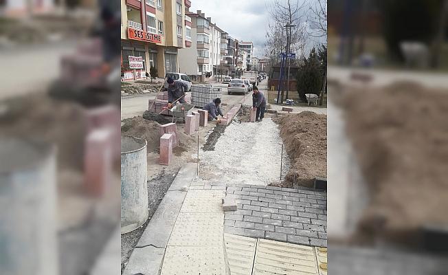 Pursaklar'da belediyenin asfalt çalışmaları