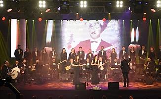 TRT sanatçıları “Bozlağın Altın Sesi“ için sahne aldı