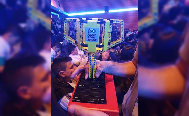 Tunus Maarif Okulu'na First Lego League Challenge'da birincilik ödülü