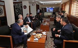 Yerlikaya, Belediye Başkanı Aydın'ı ziyaret etti