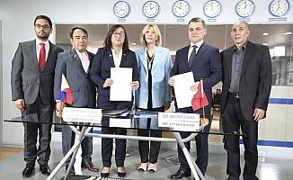 AA ile Filipinler Haber Ajansı arasında iş birliği anlaşması imzalandı