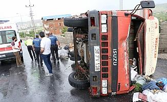 Kayseri'de trafik kazaları: 4 yaralı