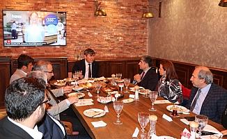 Kazakistan Büyükelçisi Saparbekuly gazetecilerle iftarda buluştu