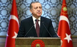 Cumhurbaşkanı Erdoğan: Türkiye tüm dostlarının ve insanlığın umudu olmayı sürdürüyor