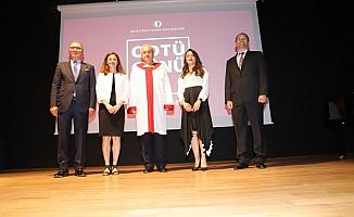ODTÜ'den dünyaca ünlü Türk bilim insanlarına ödül