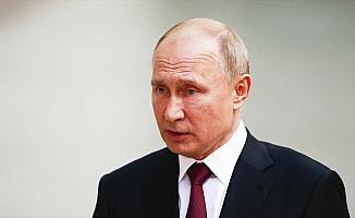 Putin'den Rus hava yollarına Gürcistan yasağı