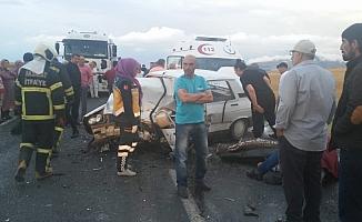 Aksaray'da taksi ile otomobil çarpıştı: 1 ölü, 1 yaralı