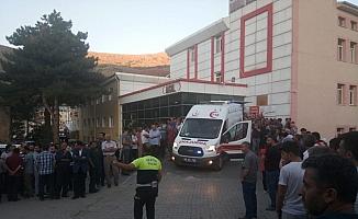 Kayseri'de minibüs ile kamyonet çarpıştı: 18 yaralı