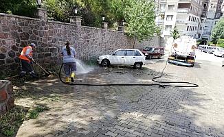 Kızılcahamam Belediyesinden temizlik çalışması
