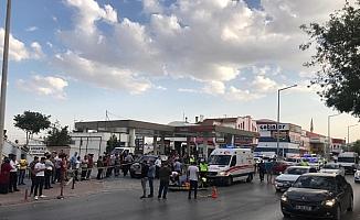Konya'da motosiklet otomobile çarptı: 1 ölü, 1 yaralı