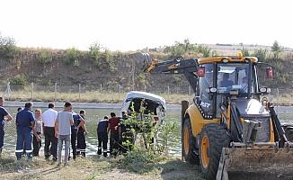 Konya'da otomobil sulama kanalına düştü: 1 ölü