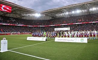 Trabzonspor-Beşiktaş rekabetinde 129. randevu