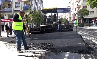 Kahramankazan'da sıcak asfalt çalışması yapıldı