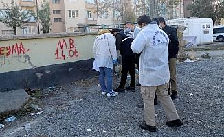 GÜNCELLEME - Sivas'ta boş arazide bulunan yeni doğmuş bebek hastanede öldü
