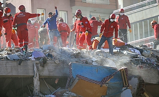 İzmir'deki depremde can kaybı 107'ye yükseldi