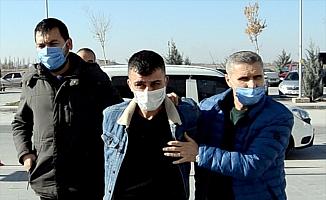 Aksaray'da tüfeğini temizlerken kazara eşini vurduğu iddia edilen koca gözaltına alındı
