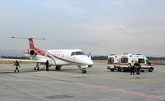 Ambulans uçak 1 yaşındaki bebek için havalandı