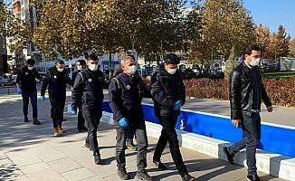 Kırşehir merkezli FETÖ operasyonunda 4 şüpheli yakalandı
