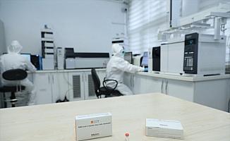 Kovid-19 aşısının analizleri Sağlık Bakanlığı laboratuvarlarında devam ediyor