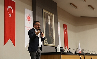 Ankara Adliyesinde, “İletişim Becerileri ve Mesleki İletişim“ konulu söyleşi