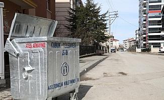 Çubuk’ta iki mahallede çöp toplama sistemi değiştirildi