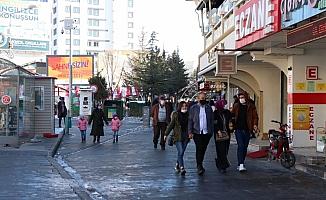 Niğde, Kayseri, Kırıkkale ve Sivas'ta koronavirüs vaka sayısı geçen haftaya göre arttı