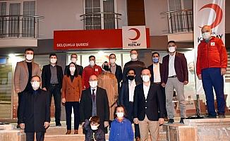 Selçuklu Belediye Başkanı Pekyatırmacı, Türk Kızılayı'nı ziyaret etti