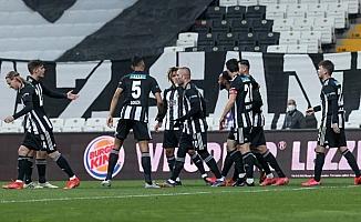Beşiktaş, Kayserispor'u sahasında devirdi