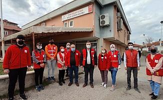 Çubuk Belediye Başkanı Demirbaş, Türk Kızılayı Aşevi'ni ziyaret etti