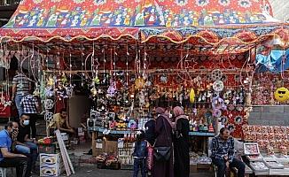 Gazze'de alışveriş hareketliliğinin en çok yaşandığı ramazan ayı Kovid-19 nedeniyle durgun geçiyor