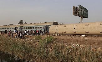 Mısır'da 2002’den bu yana meydana gelen tren kazalarında 542 kişi hayatını kaybetti