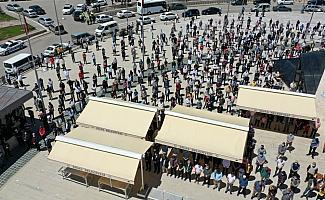 Kayseri, Niğde, Sivas ve Kırşehir'de Filistinli şehitler için gıyabi cenaze namazı kılındı