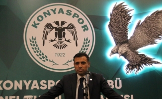 Konyaspor Kulübü Başkanı Özgökçen: Orta saha ve forvete yönelik çalışmalarımız sürüyor